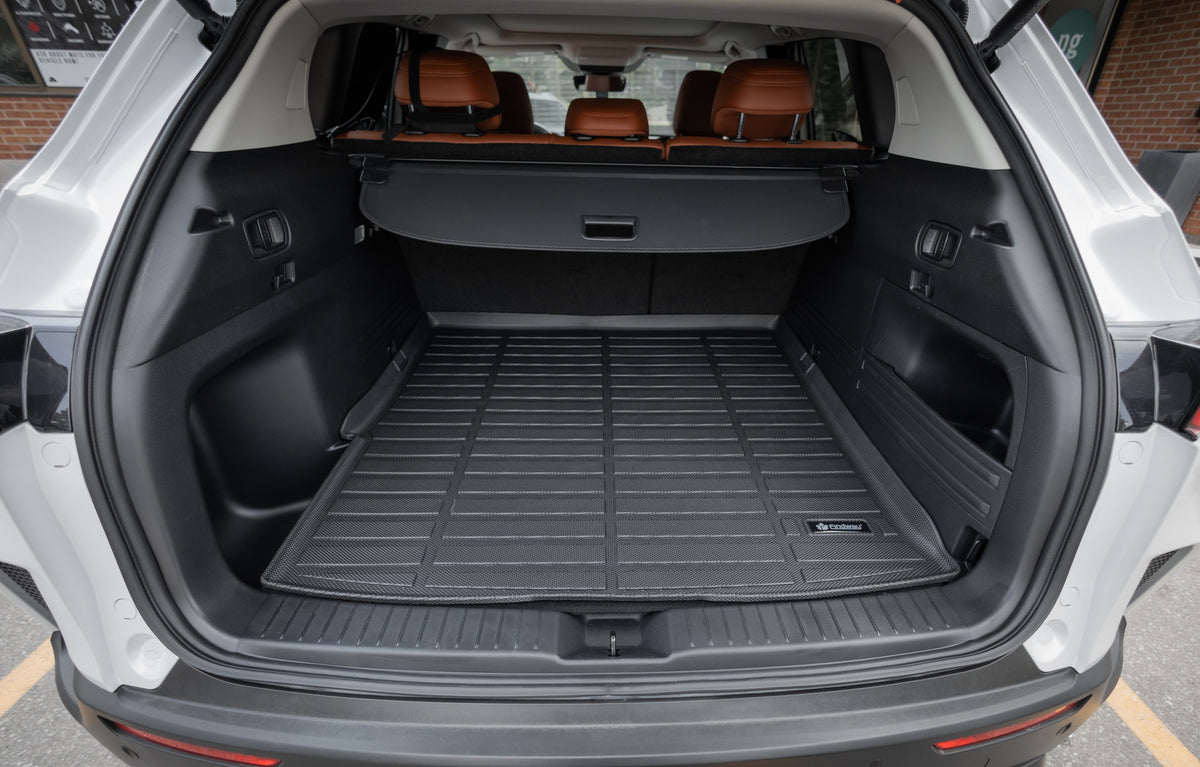 Car trunk with the Findway cargo mat on a original carpet floor of Mazda CX-50